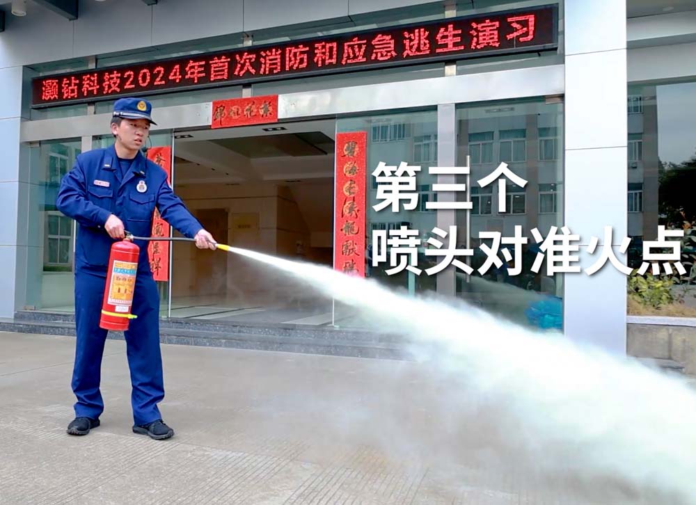 666bed090aa28.jpg 06.jpg